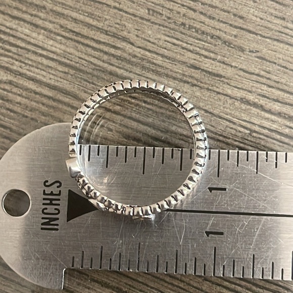 Sterling Silver Crossover Cable Ring with Topaz Gems Approx Size 9 3/4 - Picture 16 of 16